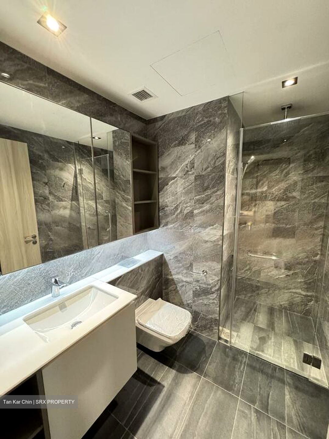 Sengkang Grand Residences (D19), Apartment #542032371